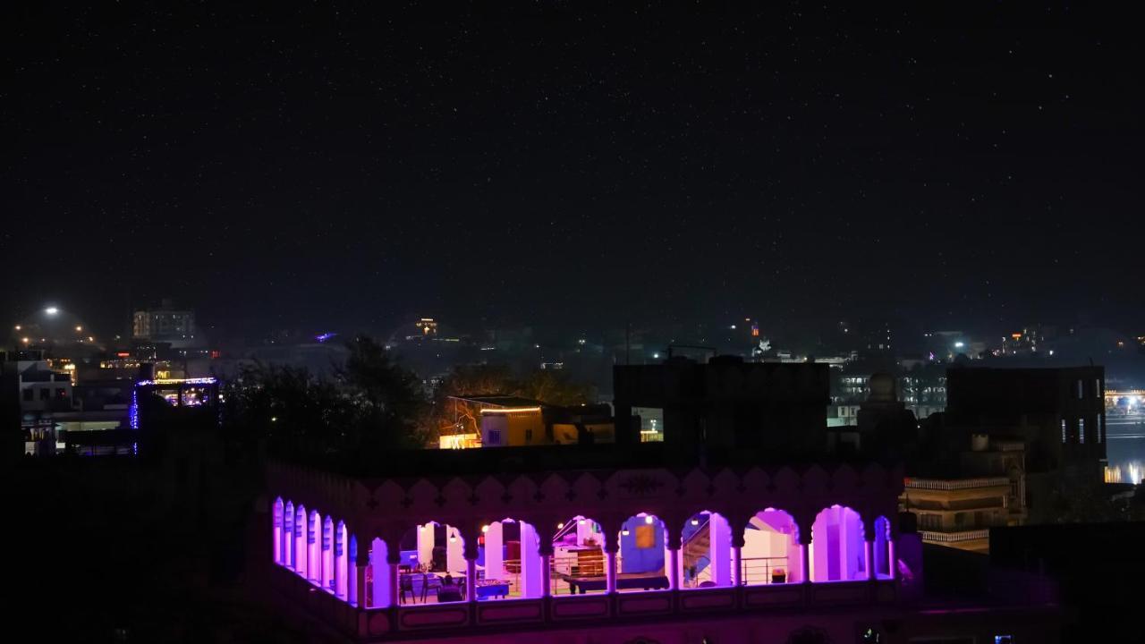 The Old Town Hostel Pushkar Exterior photo