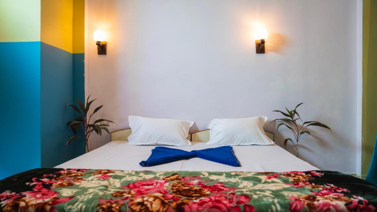 The Old Town Hostel Pushkar Exterior photo