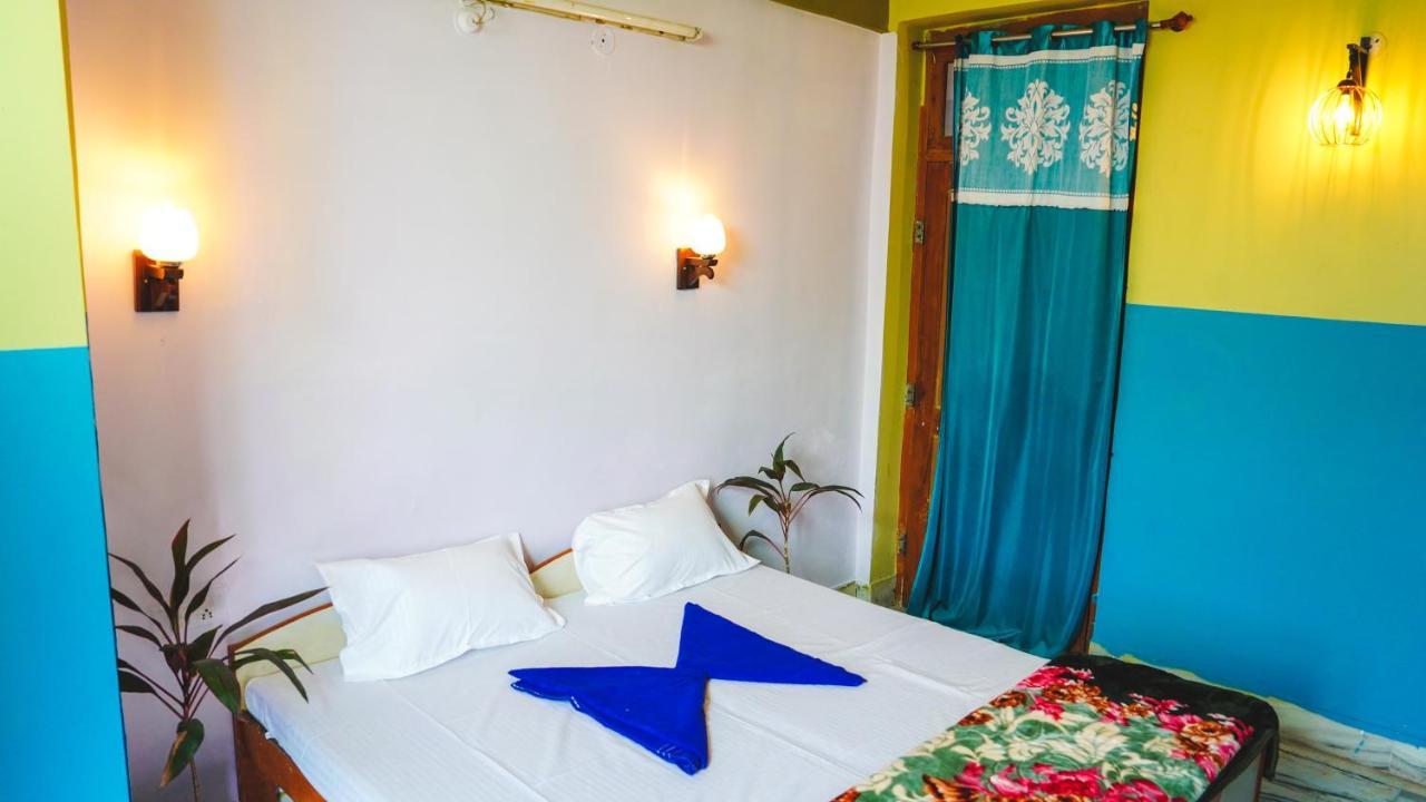 The Old Town Hostel Pushkar Exterior photo